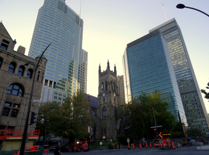 Essay about mall picture