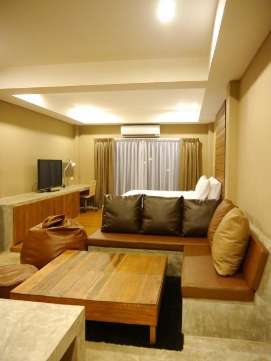 10 โรงแรมหลักร้อย พัทยา ใกล้ทะเล ราคาเริ่มต้นแค่ 417 บาท