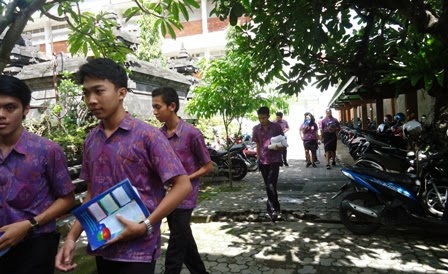 Kasus Jilbab, Bikin Syok Guru SMA 2 Denpasar