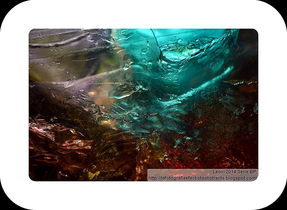 Foto Abstracta 3105 Latidos de un corazón de agua - Heartbeat water Foto Abstracta 3105 Latidos de un corazón de agua - Heartbeat water