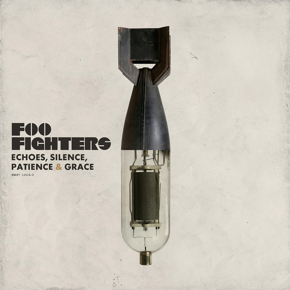 Encarte Foo Fighters Echoes, Silence, Patience