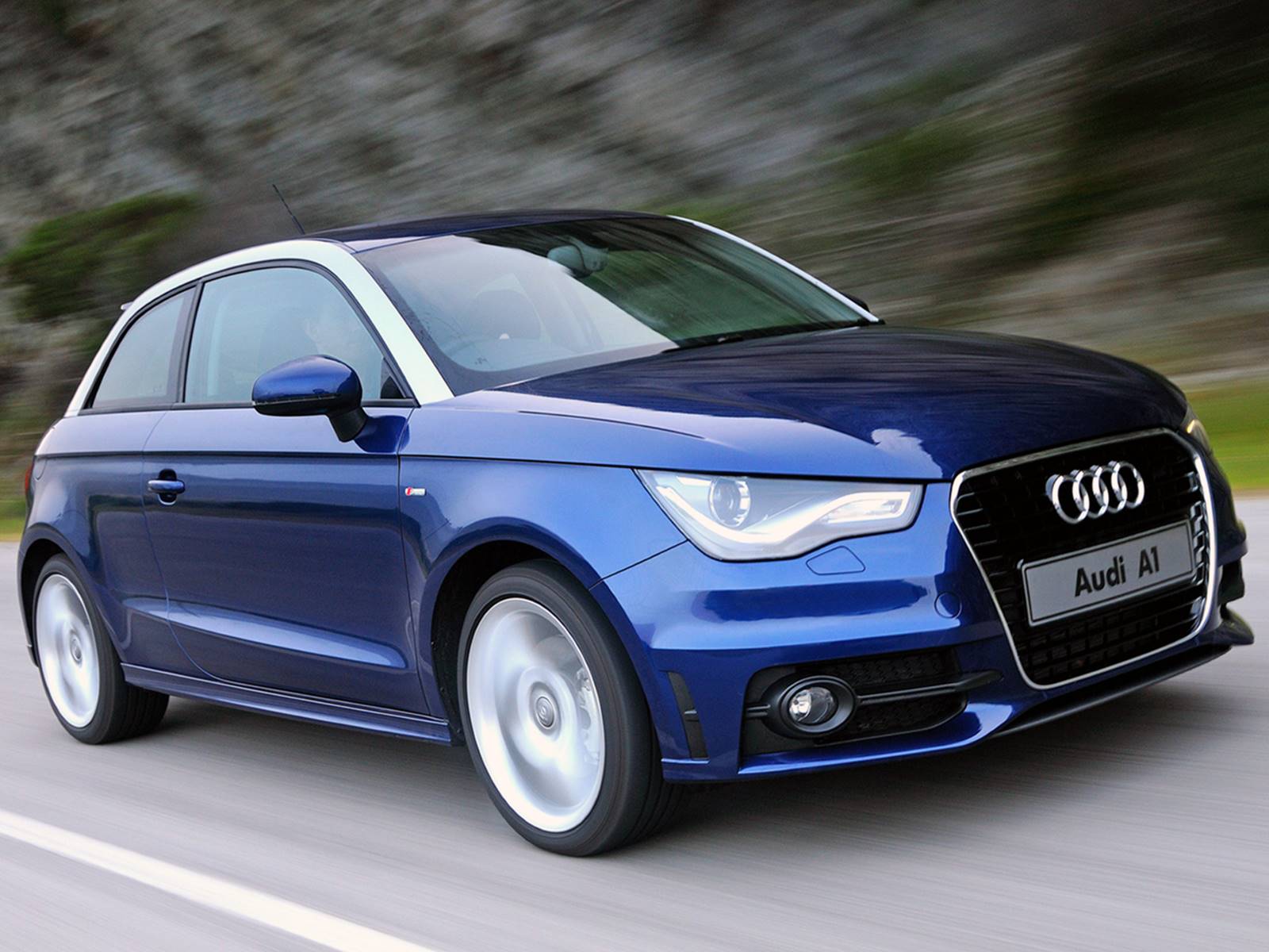 E i f 1. Audi a1. Audi a1 8x. Ауди а1 2015. Ауди а1 дизель.