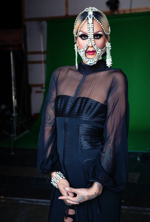 Shooting Stars Raja Gemini The High Fashion Queen