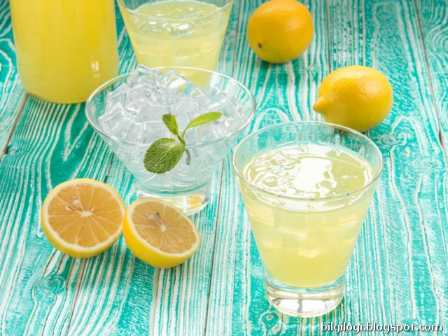 Limoncello Likörü Nedir? Limoncello Likörü Tarifi Nasıl Yapılır?