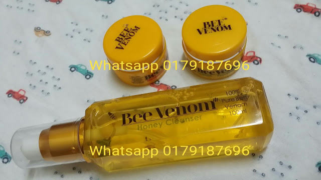SET BEE VENOM 3in1 😍😍 . . Bee venom 3in1 mengandungi . . 🎀BEE VENOM HONEY LIQUID CLEANSER 🎀BEE VENOM MOISTURISER&REPAIRING 🎀BEE VENOM SUNBLOCK FOUNDATION KELEBIHAN : . . 🐝MENGHILANGKAN JERAGAT 🐝MENGHILANGKAN KEKUSAMAN KULIT 🐝MENGHILANGKAN JERAWAT 🐝MENGHILANGKAN PARUT 🐝MEREMAJAKAN KULIT KENDUR 🐝ANTI PENUAAN . 🐝MEREDAKAN KEMERAHAN KULIT 🐝MENUTUP LIANG PORI TERBUKA 🐝MEMBUATKAN KULIT GEBU HALUS 🐝MENYERATAKAN WARNA KULIT 🐝MENYEJUKKAN KULIT 🐝MEMBUATKAN KULIT CERAH SEKATA 🐝MENGURANGKAN MINYAK PADA KULIT Sedap pakai BEE VENOM:- . . 💛SEJUK 💛SELESA 💛ORGANIK Nak rasa keselesaan bee venom 3in1? Jom oder sekarang +60179187696 #beevenom #beevenommalaysia #beevenommurah #paknil #murahmeriah #murahbanget #murah2 #murahmurah #mozbeautyshoppe #bazaarkl #bazzarpaknil #bazaarramadhan #bazaar #bazaarpaknil #bazaaronline #bazaronline #bazarramadhan #ehehbazar #sayajualmurah #sayajual #sayabelimurah #sayajualawakbeli #murahgiler #murah2 #murahmurah #murah #murahgiler #jualmurahmurah #jualmurahmurah