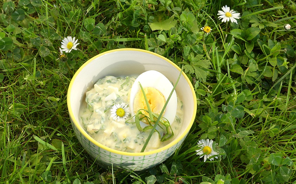 Barbaras Spielwiese: Gegrillter Spargel mit Ei-Sauerampfer-Dip und ...