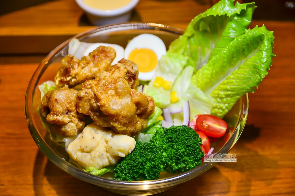 三上咖哩,忠孝復興站日式咖哩,東區日式炸雞店,東區宵夜啤酒炸雞