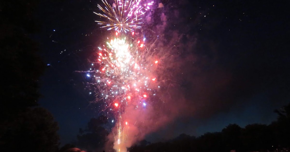 Mae's Food Blog Last Night's Fireworks, Burns Park, Ann Arbor