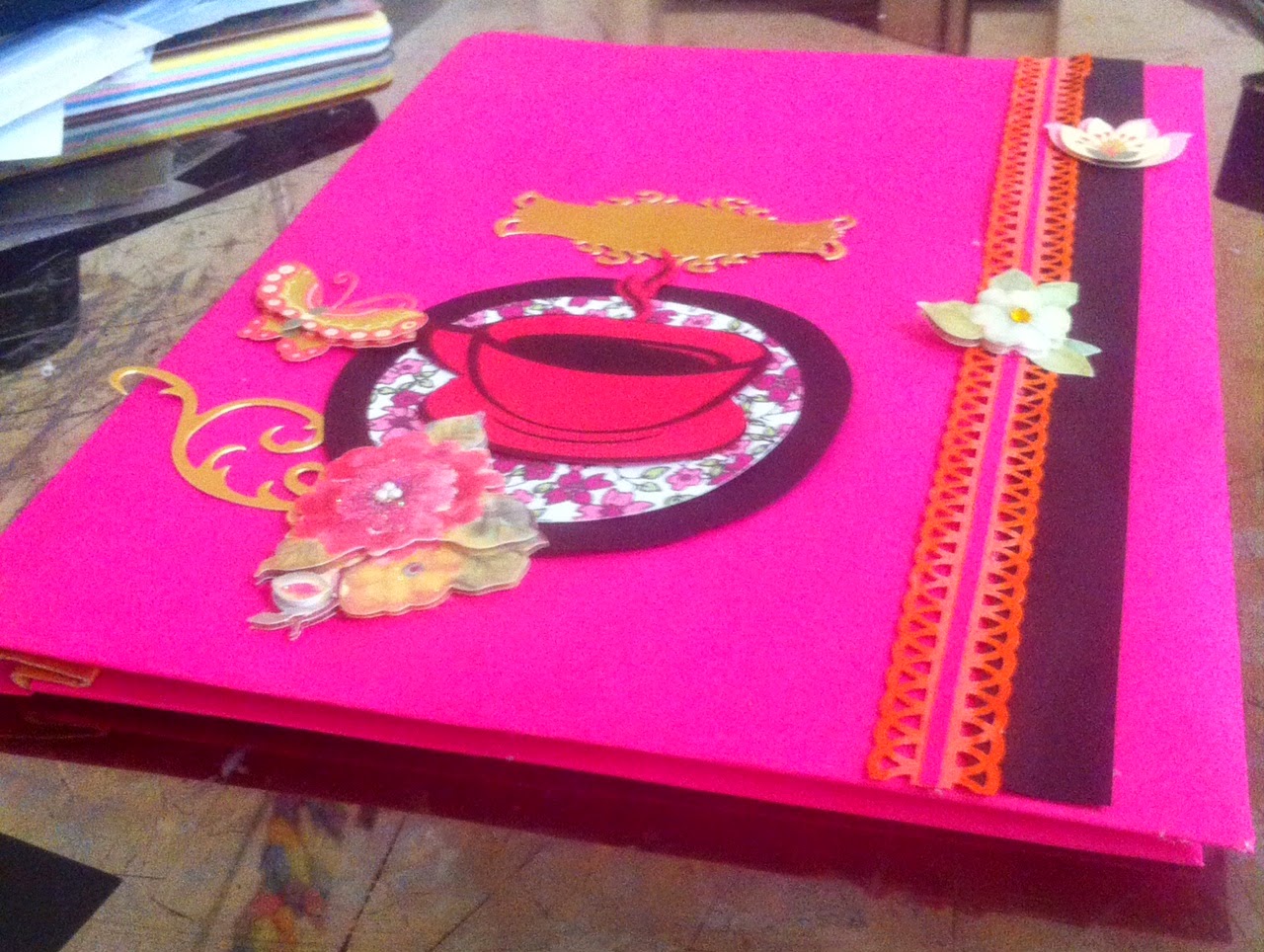 Art ,Craft ideas and bulletin boards for elementary schools File and