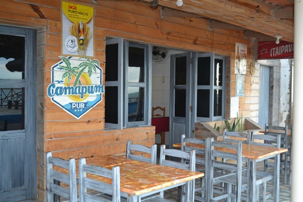 CAMAPUM PUB NA PRAIA DE CAMAPUM