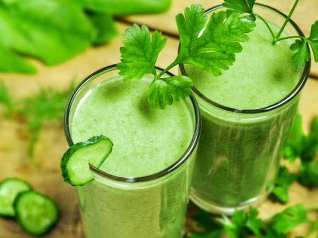 Диетические рецепты Смузи с сельдереем, огурцом и петрушкой