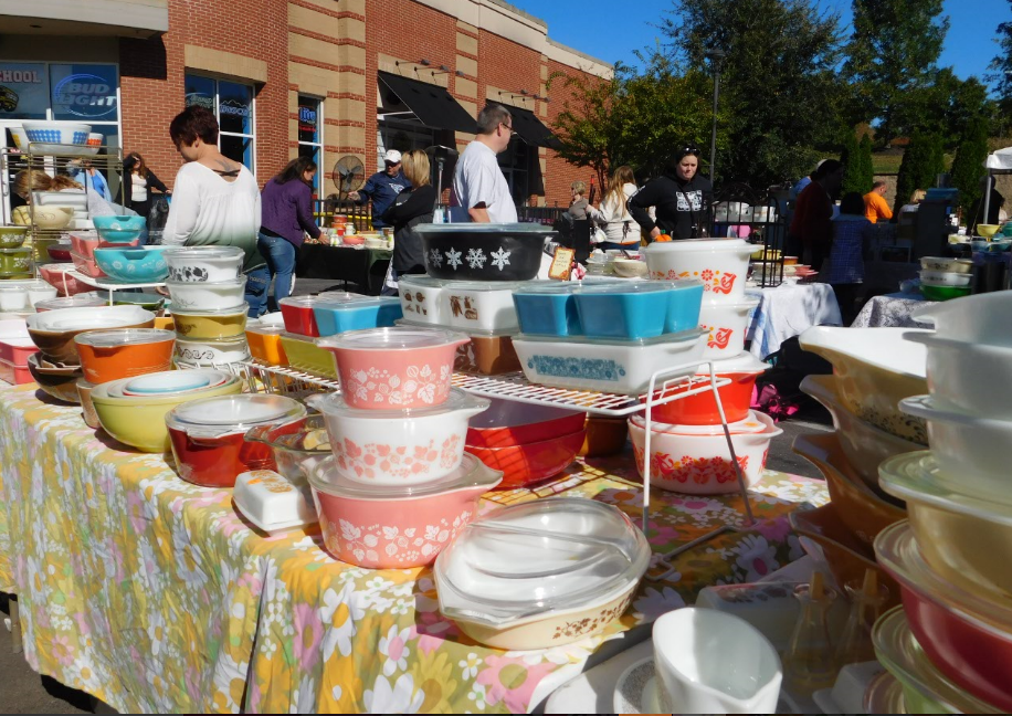Harris Sisters GirlTalk Adventures at the Pyrex Swapmeet