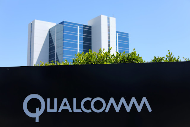 Qualcomm logo Qualcomm logo