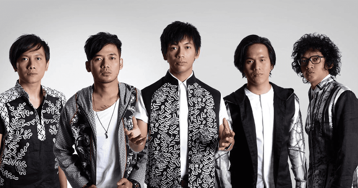 Cinta Ini Membunuhku Chord : D'masiv - Cinta Ini Membunuhku (Cover by