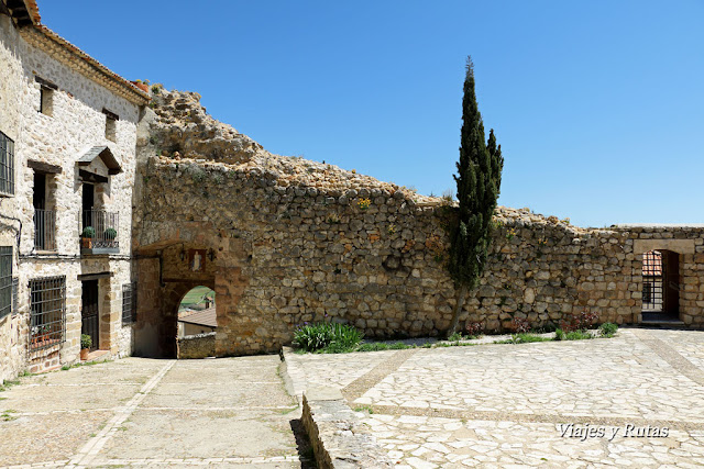 Arco de la Virgen, Atienza
