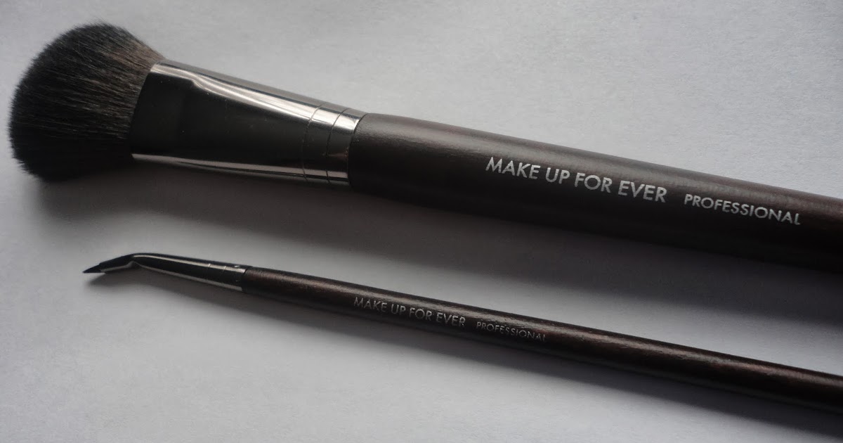 MAKE UP FOR EVER 150 and 260 Artisan Brushes Natalie Loves Beauty