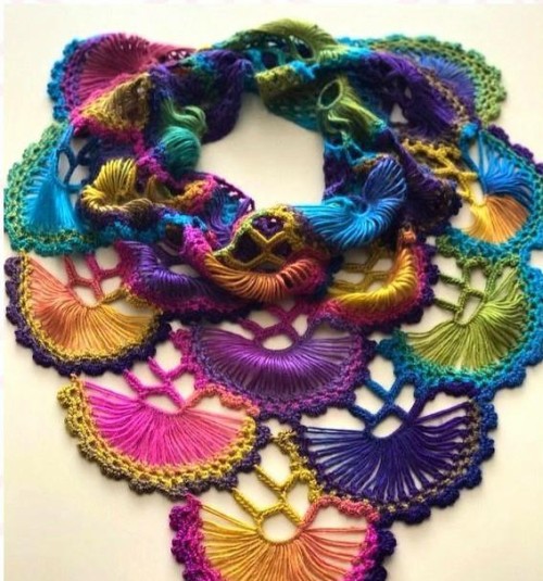 beautiful-skills-crochet-knitting-quilting-turkish-fan-shawel