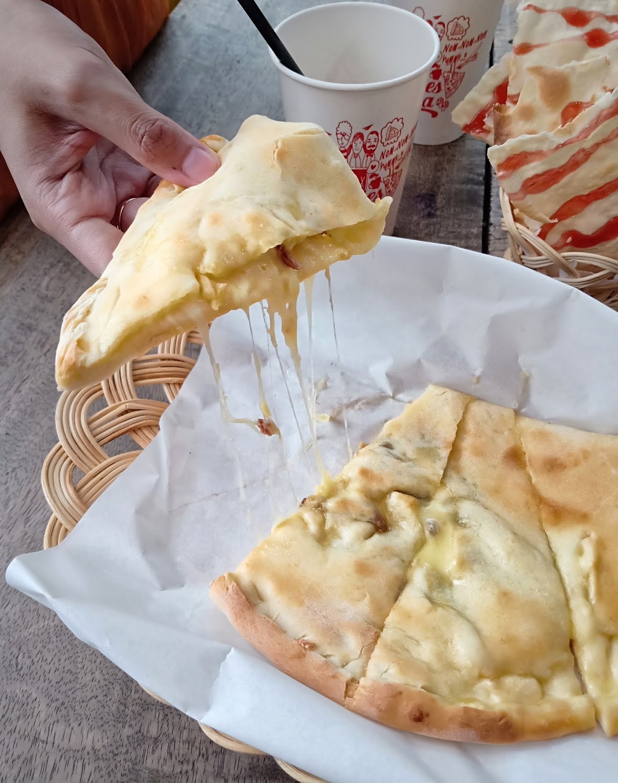 Serunya Buka Bersama di Panties Pizza Dunia Andra