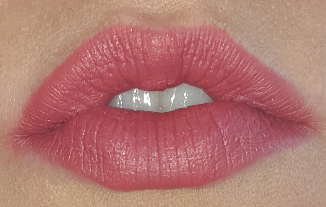 Leopard Lace and Cheesecake Review L'Oreal Infalliable Eyeshadows and