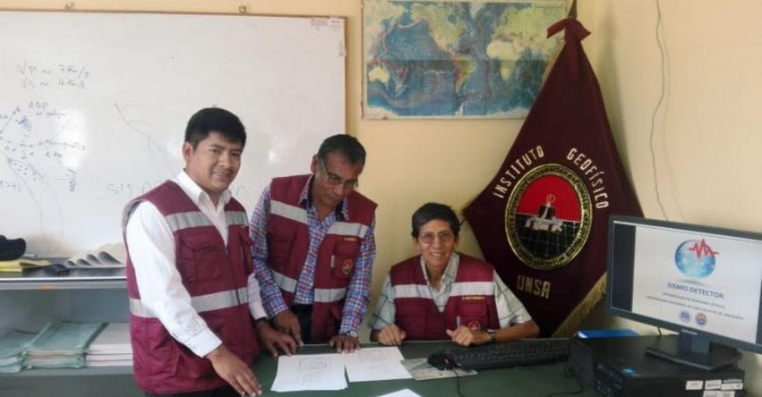 UNSA: Desarrollan aplicación para usar celular como sistema de alerta temprana en la Universidad Nacional de San Agustín de Arequipa UNSA: Desarrollan aplicación para usar celular como sistema de alerta temprana en la Universidad Nacional de San Agustín de Arequipa