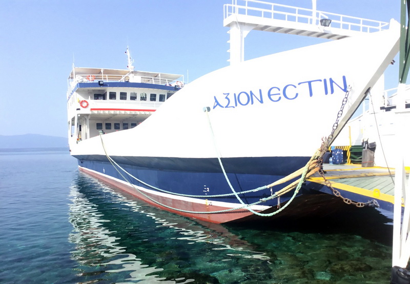 Путь к Новому Афону лежит из порта Уранополиса на корабле
