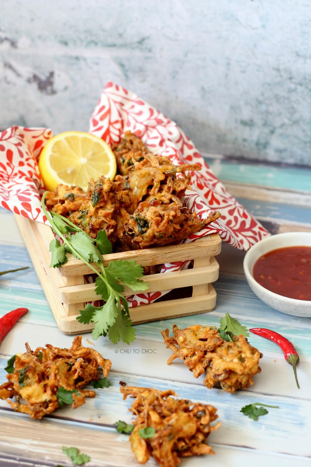 Super-Crispy Vegetables Pakoras (Fritters) Super-Crispy Vegetables Pakoras (Fritters)