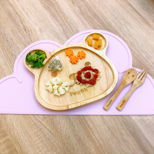 _Baby Product Review_Cute Customised Wooden Plate & Cutlery Set By Wooderful.Sg_Vannytelly