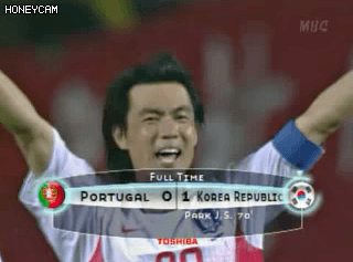 2002 포르투갈전 막판 상황들.gif