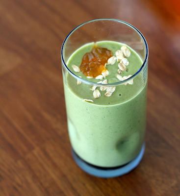 Healthy Green Monster Smoothie