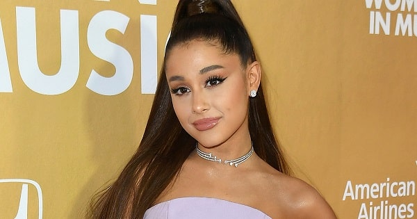 H Ariana Grande Έβαλε τα Κλάματα στη Σκηνή Γιατί η Αληθινή Αγάπη Δεν Ξεπερνιέται έτσι εύκολα H Ariana Grande Έβαλε τα Κλάματα στη Σκηνή Γιατί η Αληθινή Αγάπη Δεν Ξεπερνιέται έτσι εύκολα