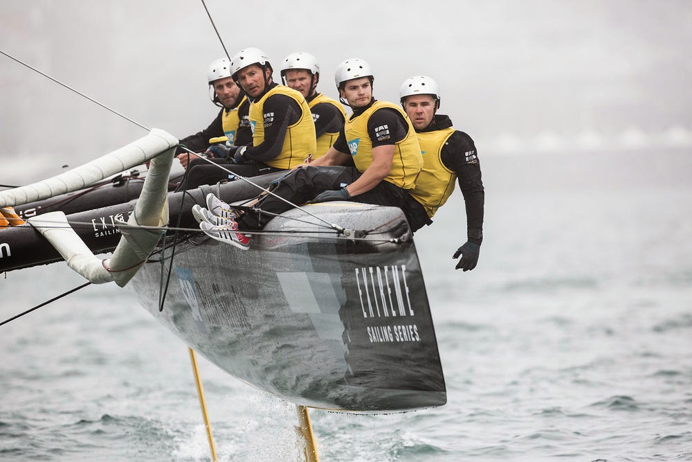 ExSS / Triumph for SAP Extreme Sailing Team in China ScanVoile