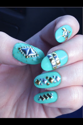 Uñas Decoradas con Piedras 2017 Uñas Decoradas con Piedras 2017