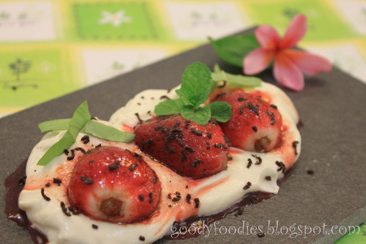 GoodyFoodies Recipe Fried strawberries with basil and whipped cream