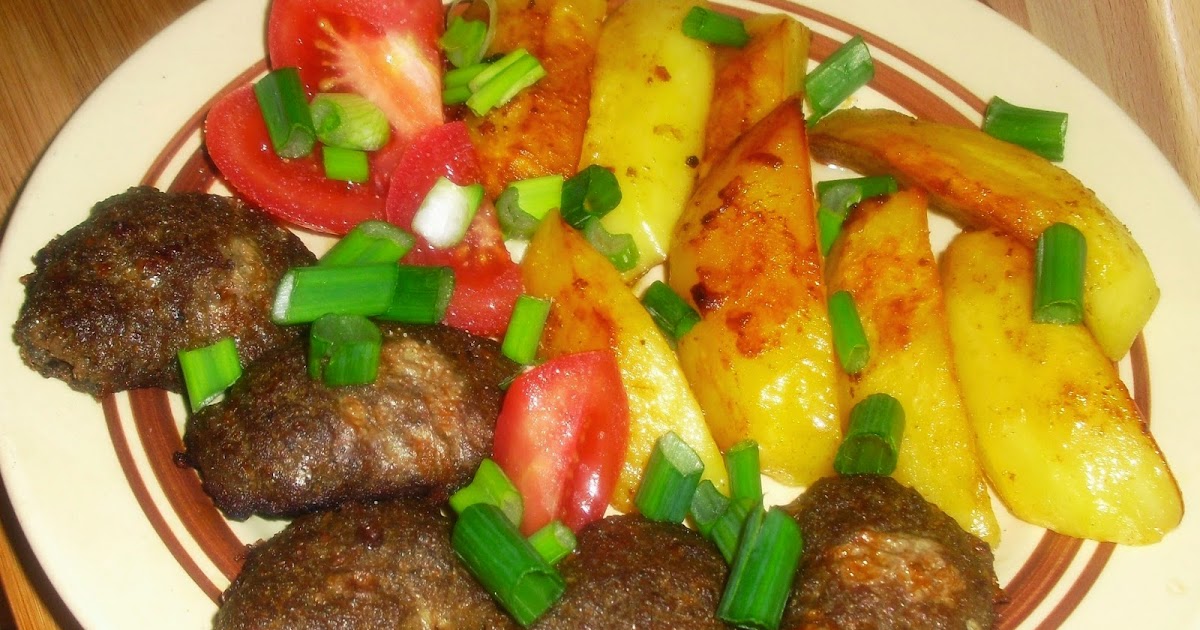 Futtern wie bei Muttern: Köfte mit Thymiankartoffeln aus dem Ofen