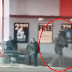 Seria esse registro a prova de que gigantes ainda existem? Soldado gigante é capturado em vídeo e impressiona