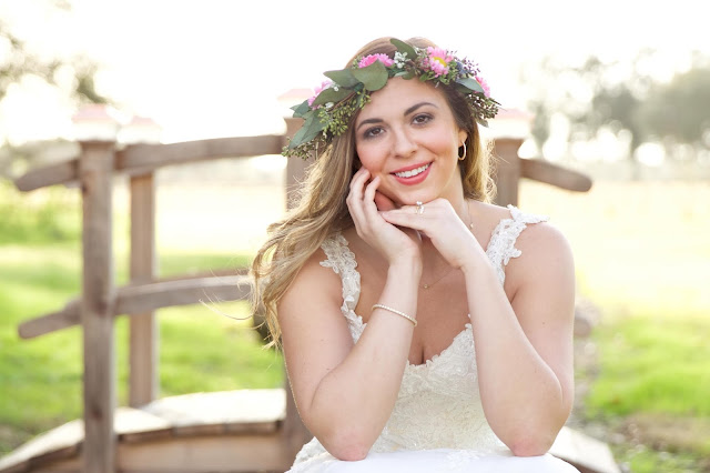 Beneath the Oaks Texas Wedding Romantic, Oak Trees, Rustic Wedding, Texas Wedding, Texas Bride