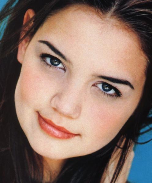 Katie Holmes Biography