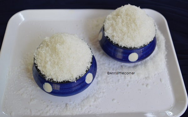 Homemade Desiccated Coconut Powder