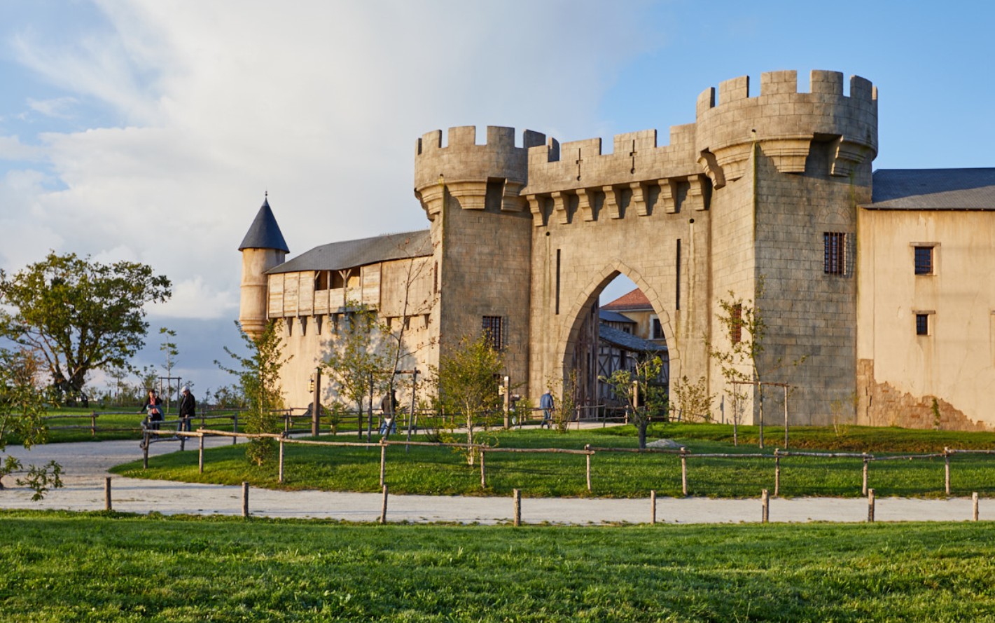 Puy Du Fou Nombre De Visiteurs Par Jour 2022 De grandes ambitions pour le du Puy du Fou en 2019 - PARKS Trip