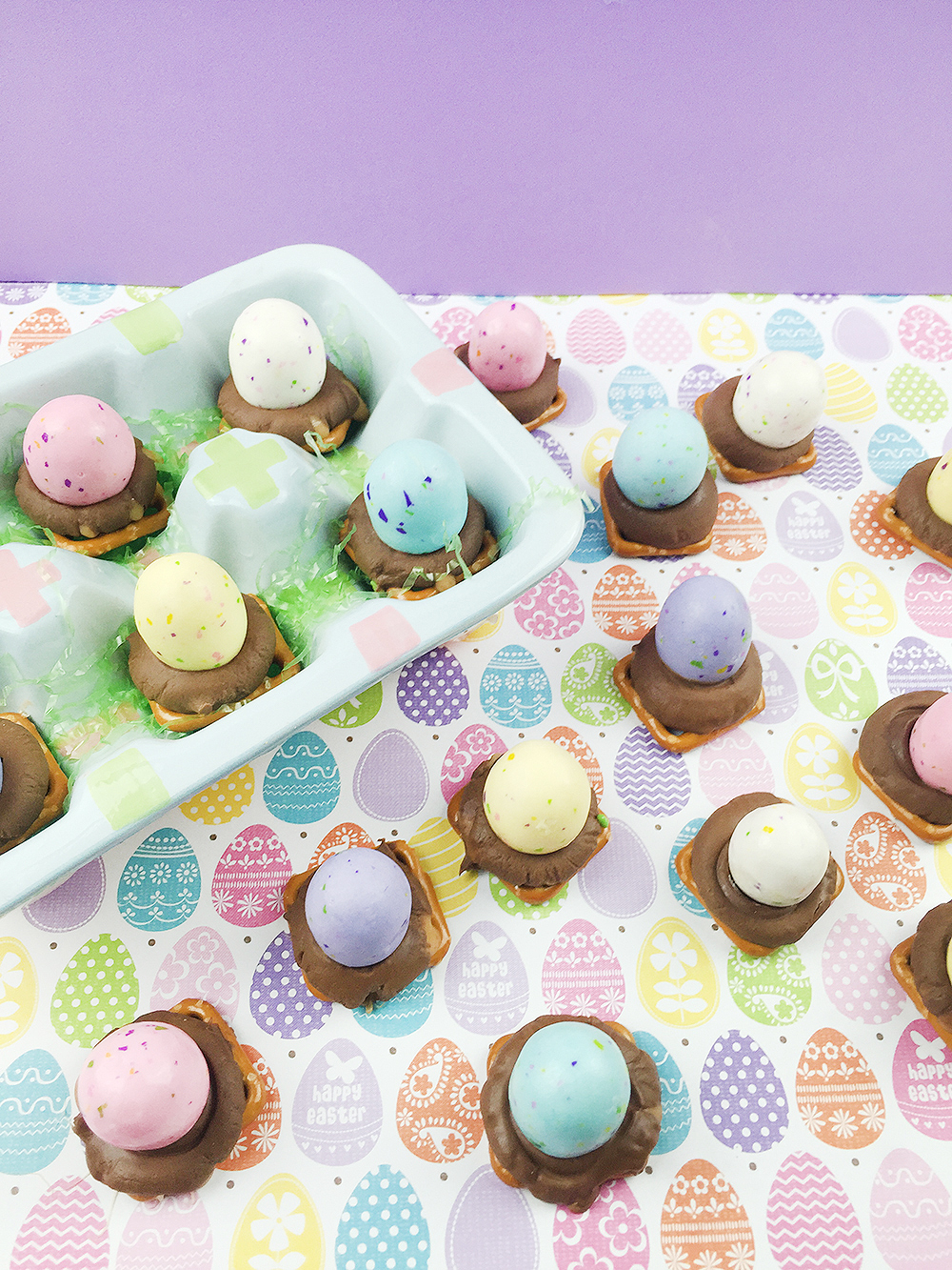 Southern Mom Loves Easter Chocolate Caramel Pretzels {Recipe}