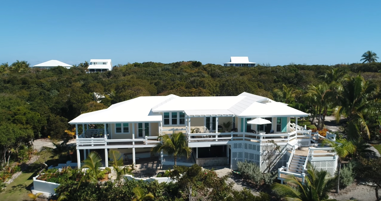 12 Photos vs. Coco Di Mama Bahamas vs. Home Interior Design Tour