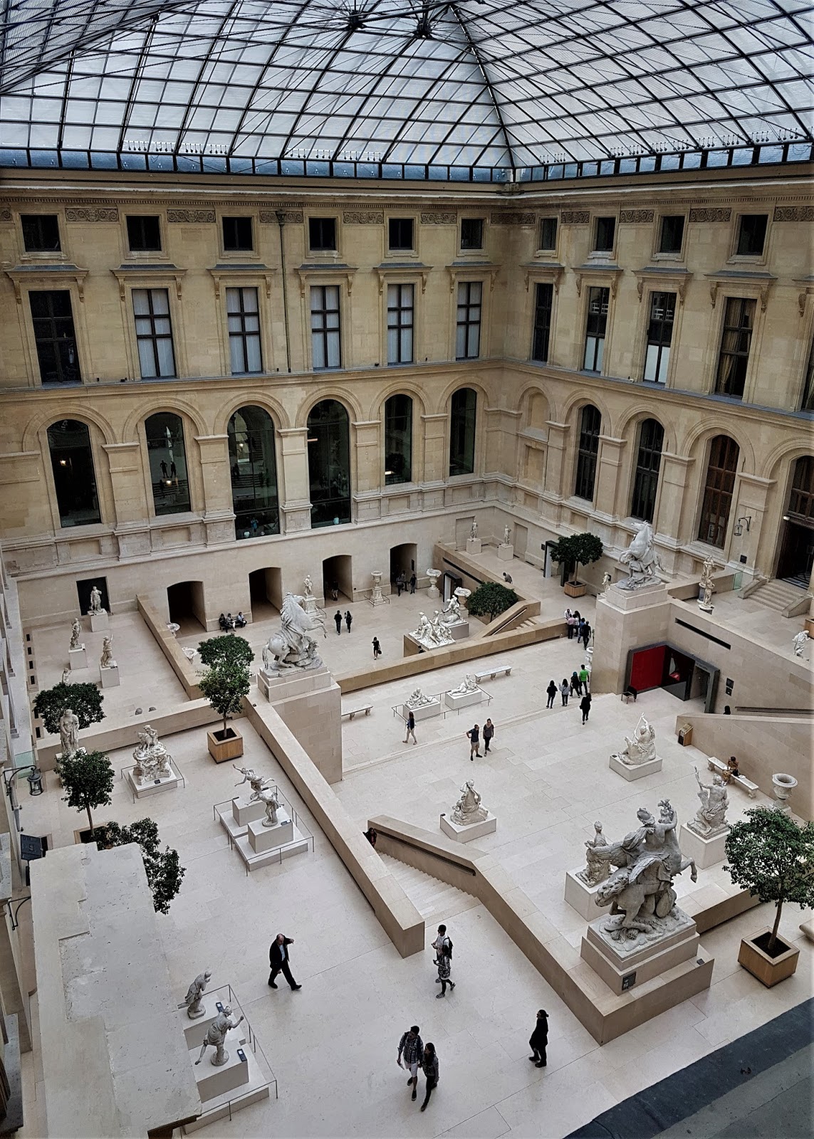 The Amanda Note- Paris City Guide: Tips from a Parisian