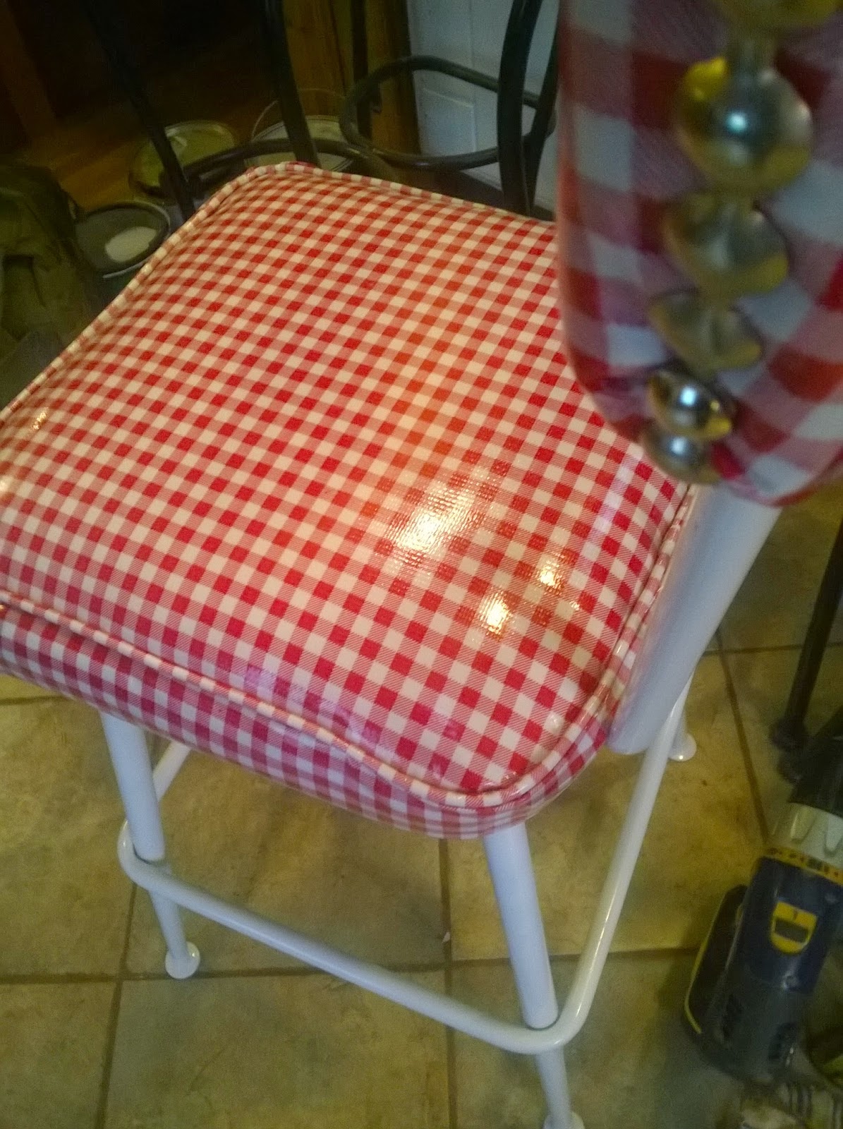 Vintage Kitchen Chairs Redo Redo It Yourself Inspirations Vintage