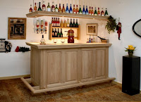 Mini bar de madera