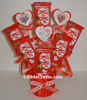 http://ediblecraftsonline.com/candy_bouquets/cb56/index.htm