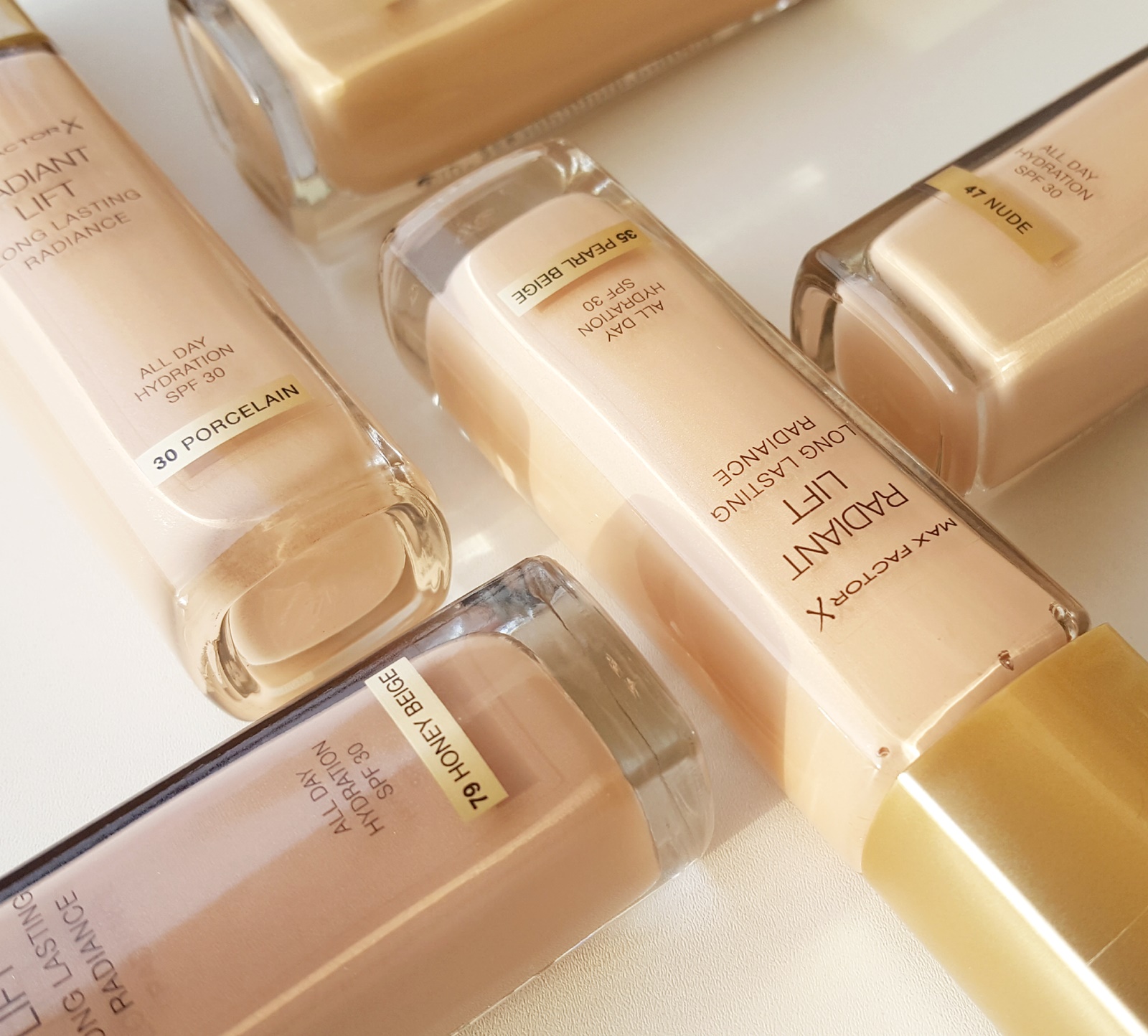 BACKSTAGE NEWS: Kényeztető luxus - RADIANT LIFT