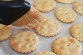 Φτιάξε σπιτικά τυρένια crackers! Ορεκτικά, Παιδί, Σνακ, Σπιτικές Συνταγές, Συνταγές, κουζίνα, Ελληνική κουζίνα,