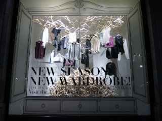 RetailStoreWindows.com: H&M, London