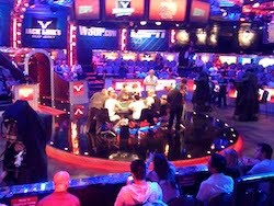 2011 WSOP Main Event, Day 7 (main feature table)