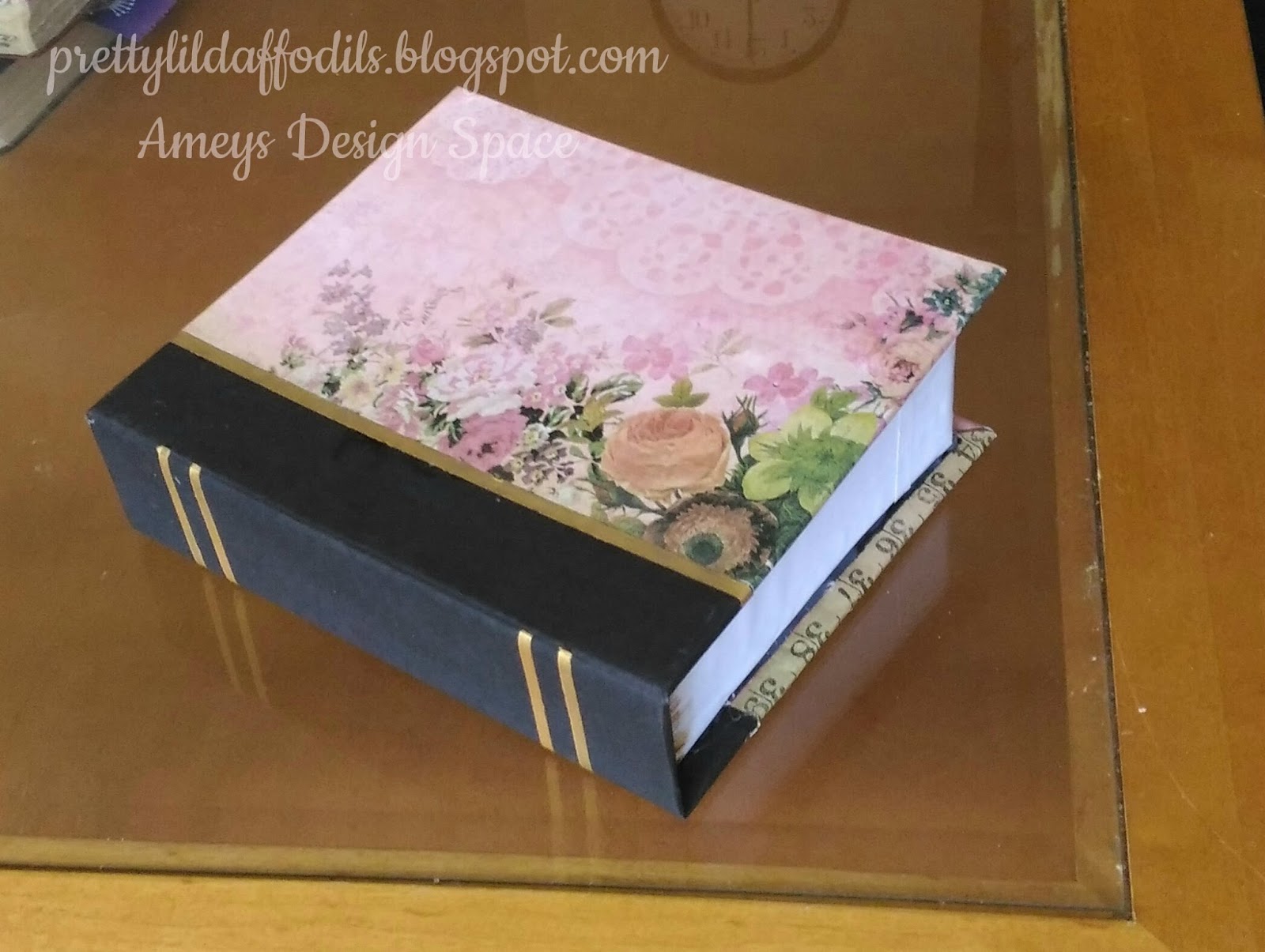 Pretty Little Daffodils (Crafts and DIY) DIY Book Box Hidden storage